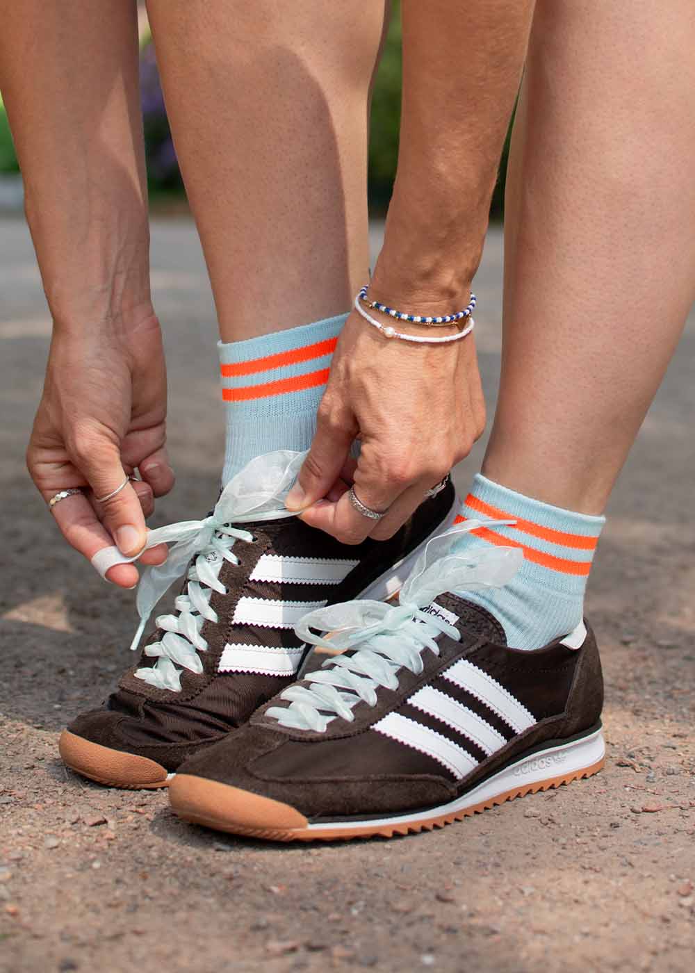 Orange Neon Stripes - Sneaker Socken High